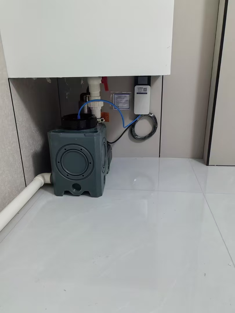 污水提升器
