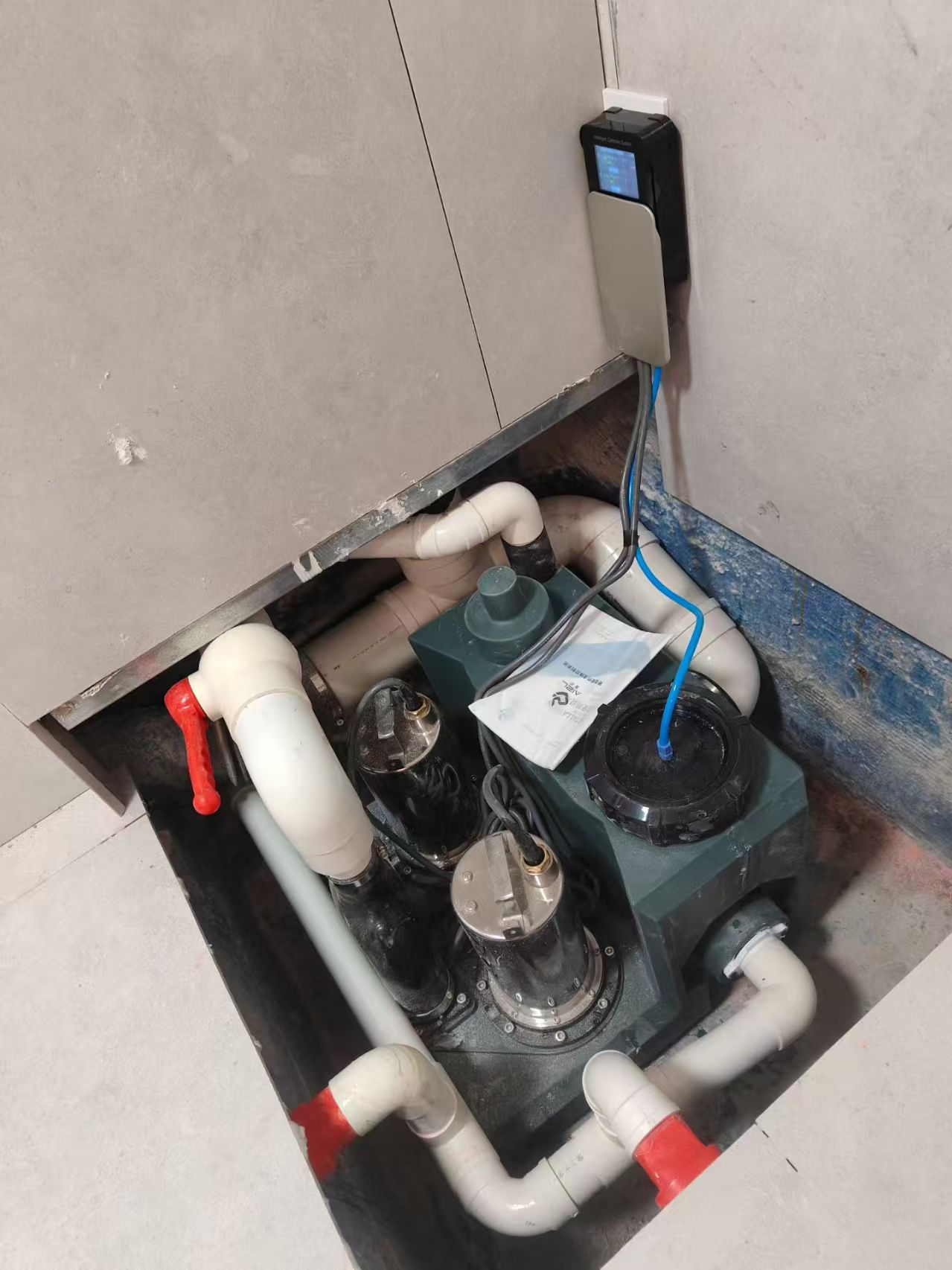 污水提升器