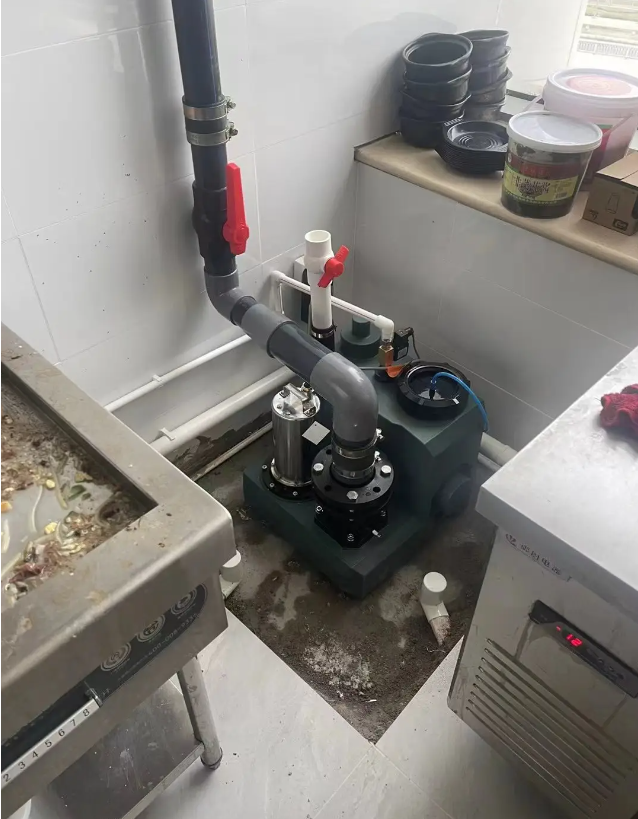 污水提升器